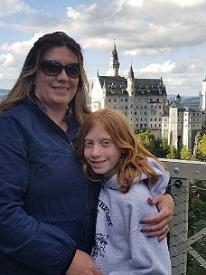 20180924_170259 Mother, Daughter, Castle